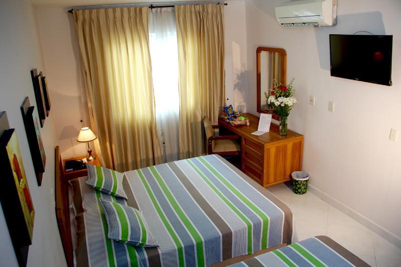 Hotel Prado 34 West Bucaramanga Ngoại thất bức ảnh